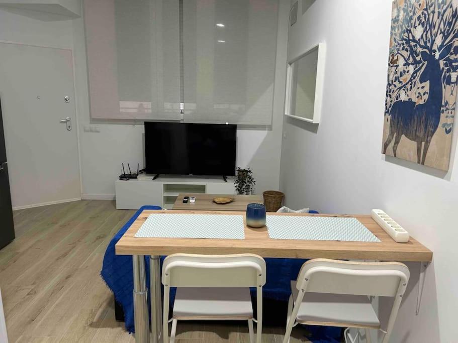 Estudio Avd. Velazquez Appartement Málaga